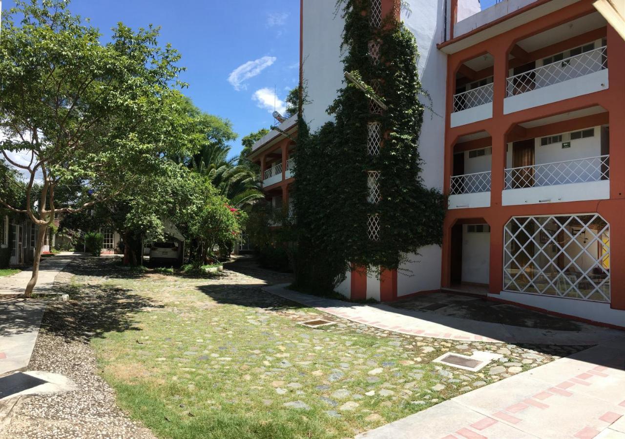 Hotel Bugambilias Oaxaca المظهر الخارجي الصورة